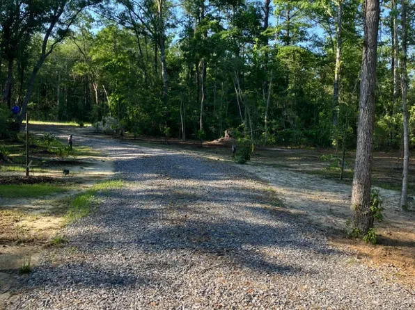 11045 Lower Bay Rd, Bay Saint Louis, MS 39520