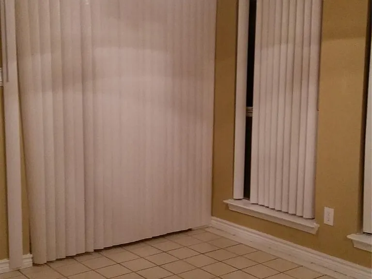 6826 Heather Hollow Dr — Photo 5