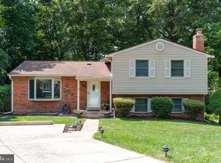 6204 Erman Ct, Burke, VA 22015