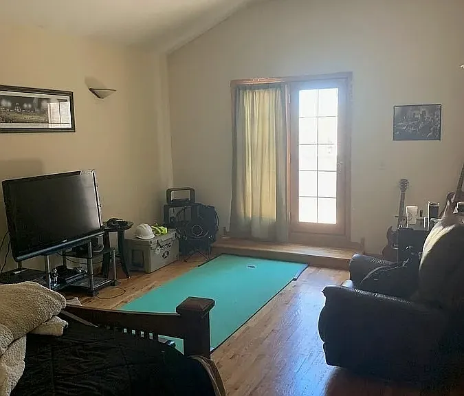 1316 N Rockwell St #2 — Photo 7