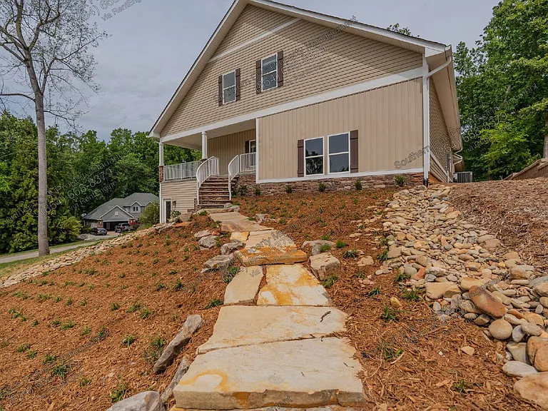 15004 Beacon Ridge Dr — Photo 3