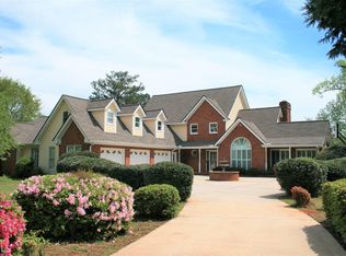 290 Cabin Rd, Newnan, GA 30265