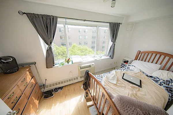 Rented by The Downtown LLC | media 59