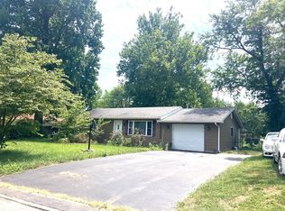 4 Justice Dr, Belleville, IL 62226