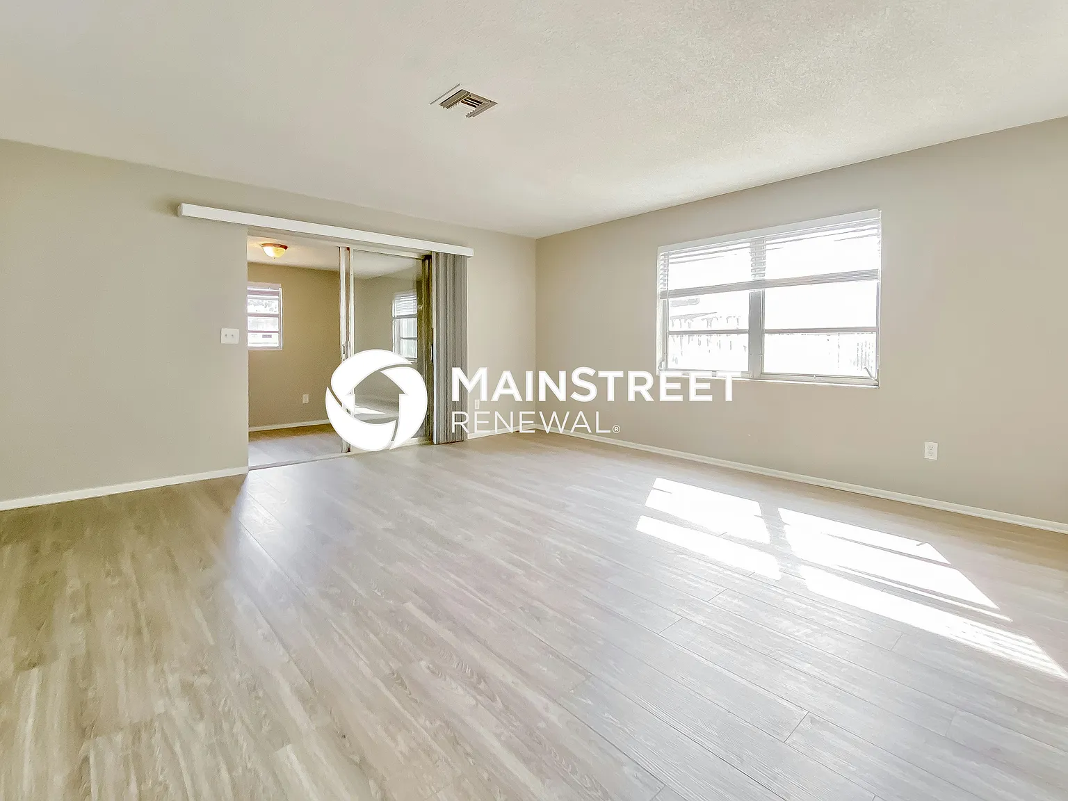 2154 17th Terrace SW — Photo 4