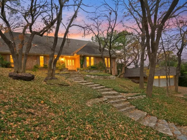 1004 Crowley Rd, Arlington, TX 76012
