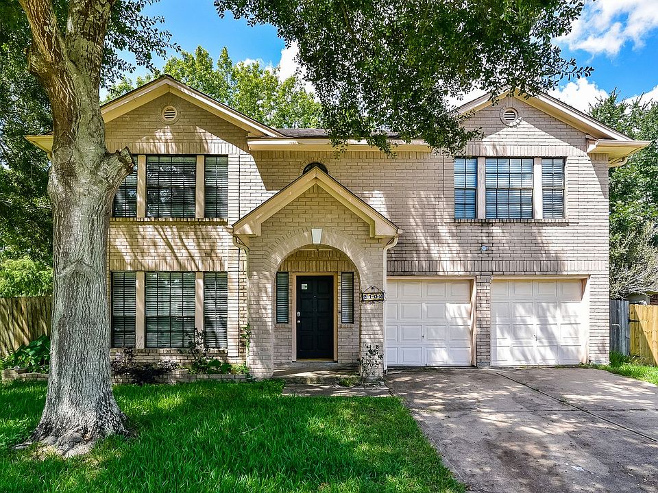 1st image of 2102 Zavalla Cir