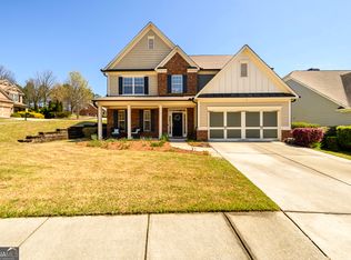 7505 Mourning Dove Way, Flowery Branch, GA 30542