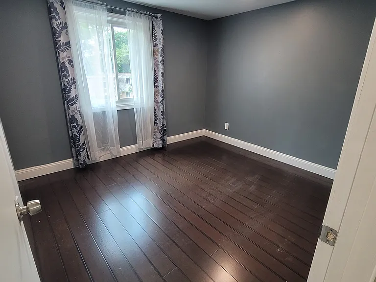 Guest Room 2