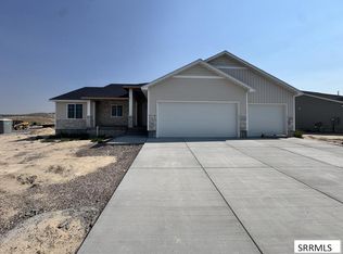 3032 Alexandre Dr, Pocatello, ID 83204