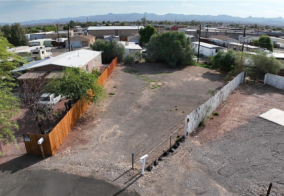 1st image of 2044 Swan Circle