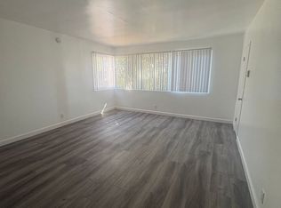 1219-1225 N. New Hampshire, Los Angeles, CA 90029