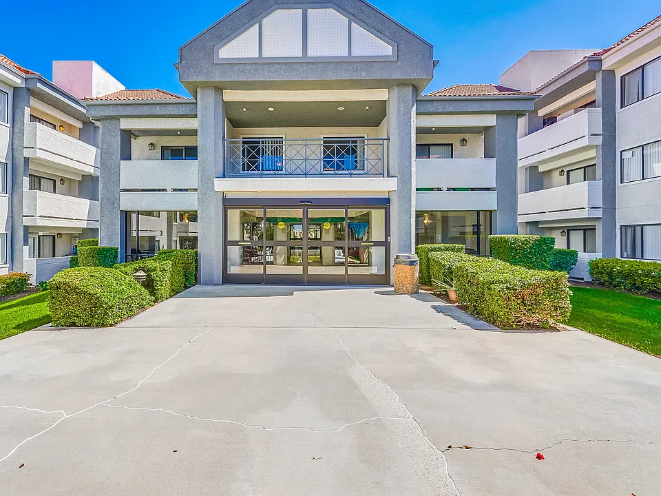 Casa Grande Senior Apartment Homes