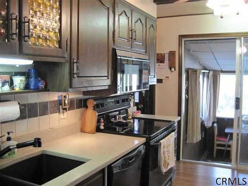 527 Kenwood Ave, Delmar, NY 12054 Zillow