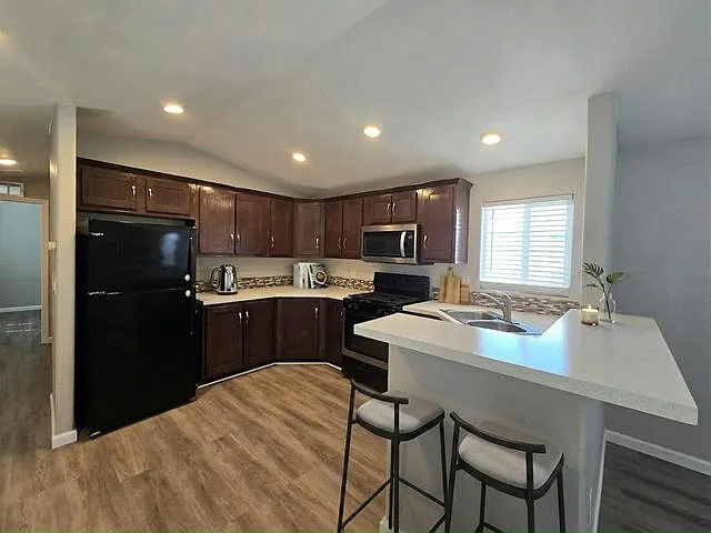 3825 N Nellis Blvd #48 — Photo 2