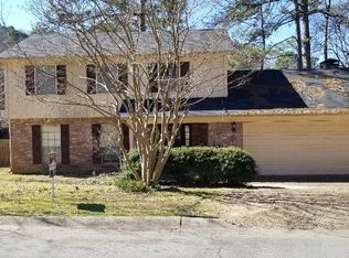 8 Lisa Ct, Little Rock, AR 72212