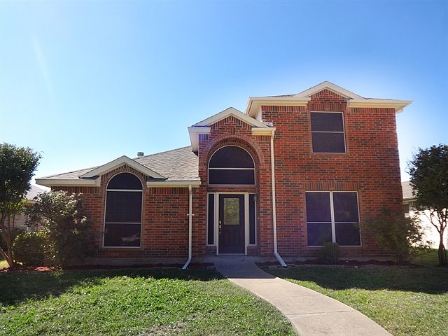 1st image of 2617 Hidden Springs Dr