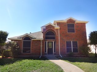2617 Hidden Springs Dr, Mesquite, TX