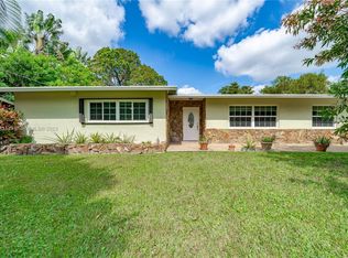 14691 SW 20th St, Davie, FL 33325