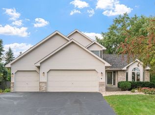 9323 Kirkwood Ln N, Maple Grove, MN 55369