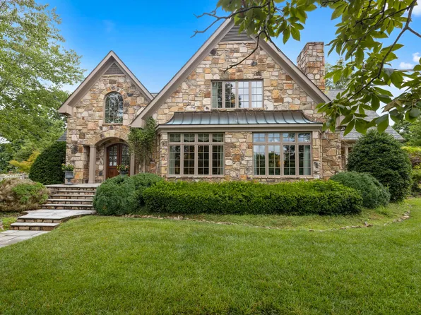 1798 Pointe Dr, Talbott, TN 37877