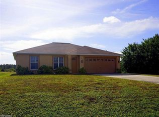 543 Pachman Cir, Lehigh Acres, FL 33974