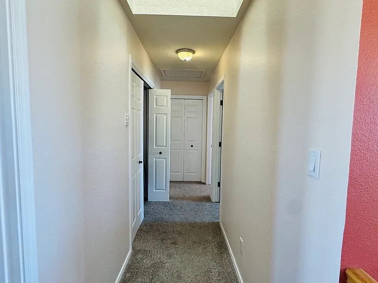 7201 Natalie Janae Ln NE — Photo 8