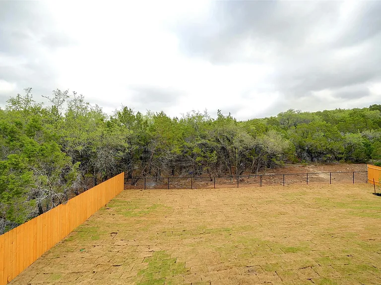 21502 Paine Ave — Photo 26