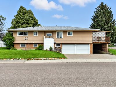3401 7th St NE, Great Falls, MT, 59404