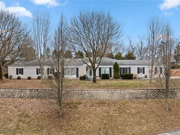 67800 Graham Rd, Saint Clairsville, OH 43950