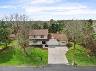 3425 Swansee Rdg, Sun Prairie, WI 53590