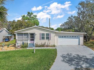 104 Park Ct, Leesburg, FL 34788