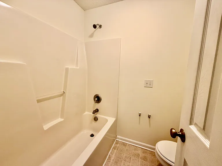 141 Creek Commons Ave — Photo 11