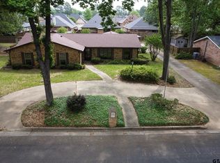 610 Rockwall Dr, Longview, TX 75604