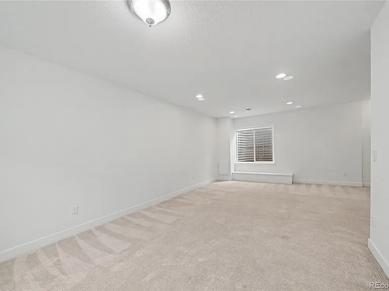 4937 S Addison Way — Photo 24