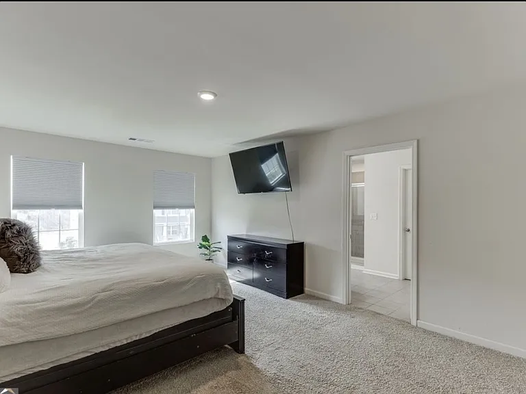 6790 Scarlet Oak Way — Photo 7