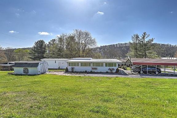 2nd image of 305 Church Hill Dr