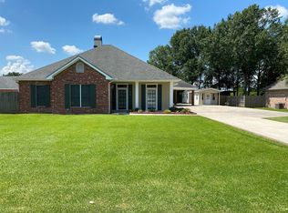108 Constitution Dr, Lafayette, LA 70503