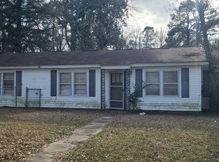 402 Collinston Rd, Bastrop, LA 71220