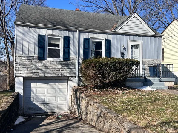 5305 Charloe St, Cincinnati, OH 45227