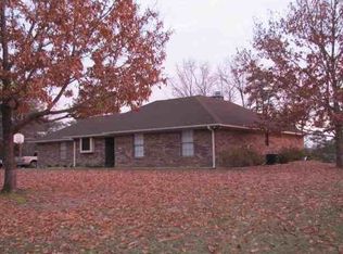 322 Meadowview Rd, Longview, TX 75604