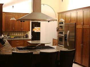 1722 Randon Way, Santa Rosa, CA 95403