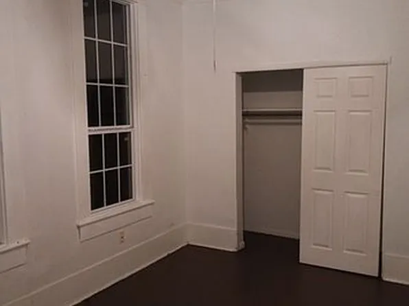 1128 Essex St, San Antonio, TX 78210