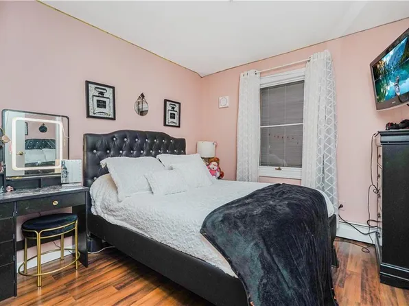 133 Durant Avenue image 15 of 35