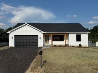 136 Vienna Ave, Ludlow, MA 01056