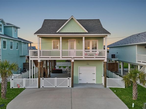 4035 Obra Dr, Galveston, TX 77554