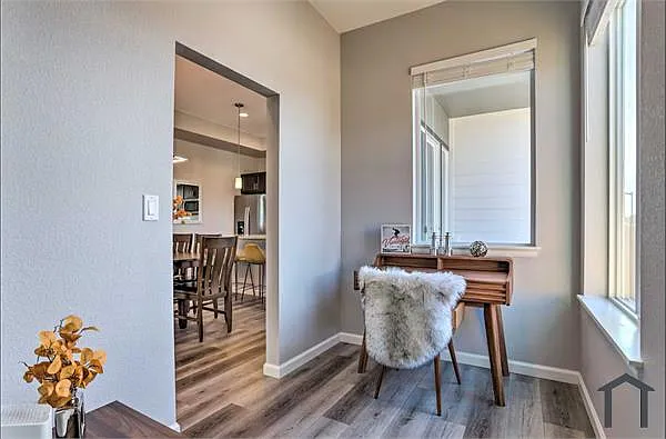 5302 E 64th Ave — Photo 9