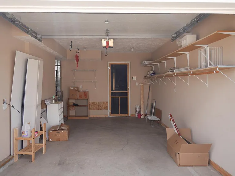 2617 E Oaklawn Ct — Photo 13