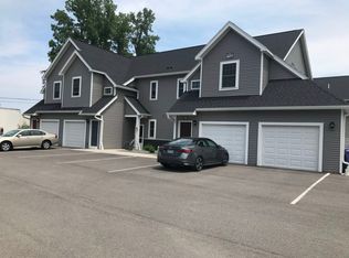 2077 Community Ln #403, Ontario, NY 14519