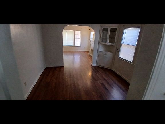 4th image of 209 Riverside Ave #A